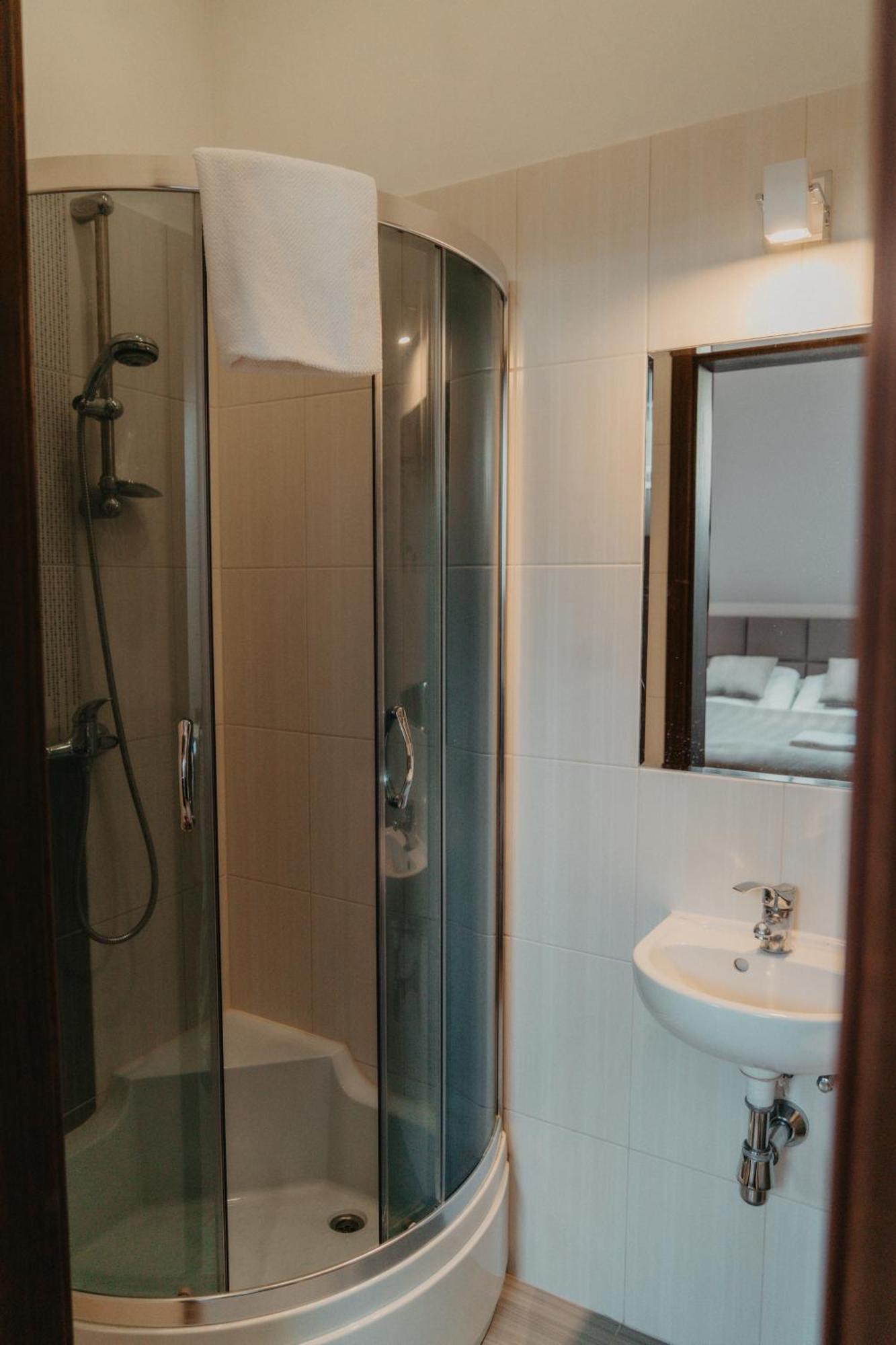ザンブルフ De Facto Bed & Breakfast 部屋 写真